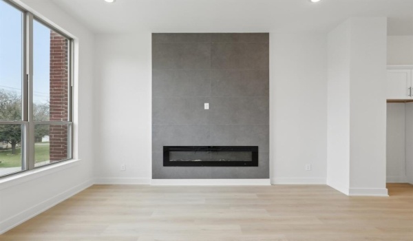 2524 Havenhurst Street #103, Farmers Branch, TX 75234, 3 Bedrooms Bedrooms, ,3 BathroomsBathrooms,Residential,For Sale,2524 Havenhurst Street,20865361