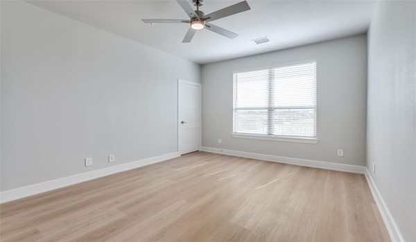 2524 Havenhurst Street #106, Farmers Branch, TX 75234, 3 Bedrooms Bedrooms, ,3 BathroomsBathrooms,Residential Lease,For Rent,2524 Havenhurst Street,20865362