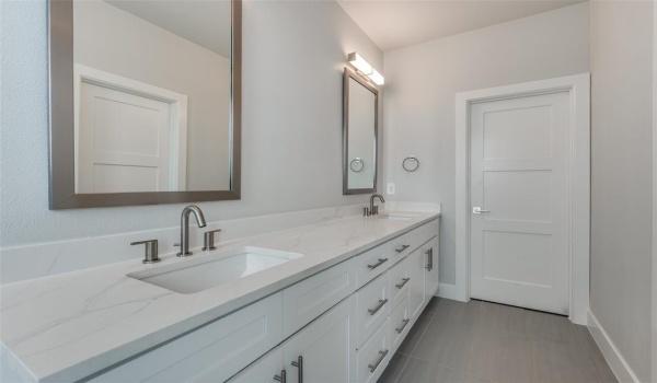 2524 Havenhurst Street #106, Farmers Branch, TX 75234, 3 Bedrooms Bedrooms, ,3 BathroomsBathrooms,Residential Lease,For Rent,2524 Havenhurst Street,20865362