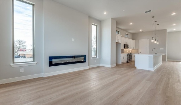 2524 Havenhurst Street #106, Farmers Branch, TX 75234, 3 Bedrooms Bedrooms, ,3 BathroomsBathrooms,Residential Lease,For Rent,2524 Havenhurst Street,20865362