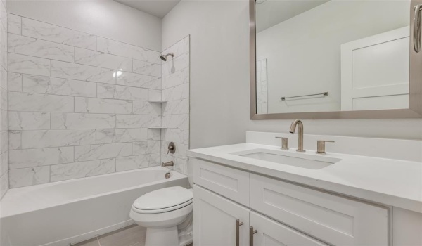 2524 Havenhurst Street #106, Farmers Branch, TX 75234, 3 Bedrooms Bedrooms, ,3 BathroomsBathrooms,Residential Lease,For Rent,2524 Havenhurst Street,20865362