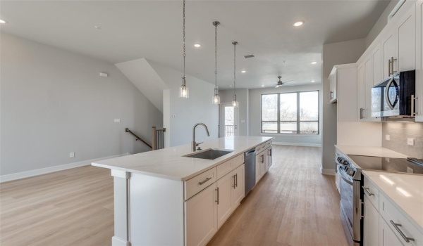 2524 Havenhurst Street #106, Farmers Branch, TX 75234, 3 Bedrooms Bedrooms, ,3 BathroomsBathrooms,Residential Lease,For Rent,2524 Havenhurst Street,20865362