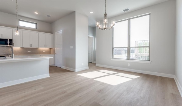 2524 Havenhurst Street #106, Farmers Branch, TX 75234, 3 Bedrooms Bedrooms, ,3 BathroomsBathrooms,Residential Lease,For Rent,2524 Havenhurst Street,20865362