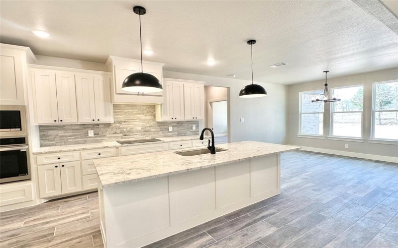 105 Villa Court, Poolville, TX 76487, 4 Bedrooms Bedrooms, ,3 BathroomsBathrooms,Residential,For Sale,105 Villa Court,20865405