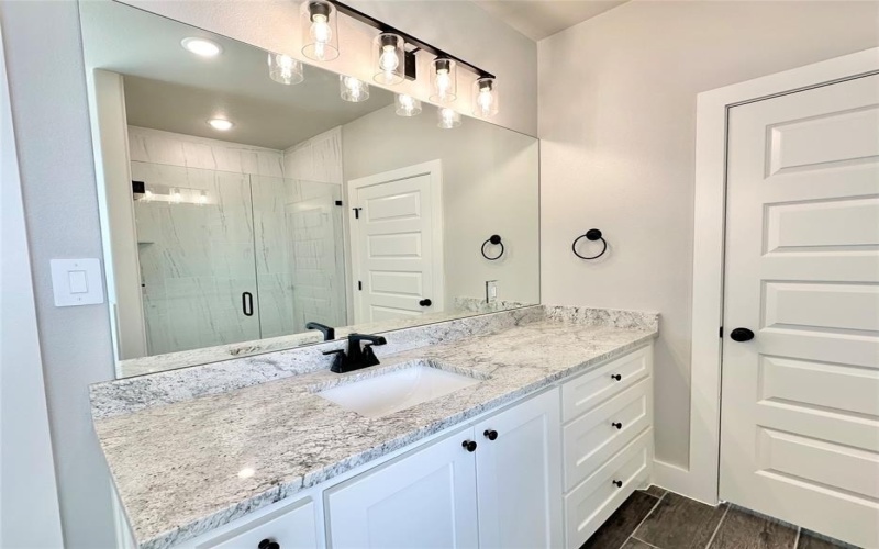 105 Villa Court, Poolville, TX 76487, 4 Bedrooms Bedrooms, ,3 BathroomsBathrooms,Residential,For Sale,105 Villa Court,20865405