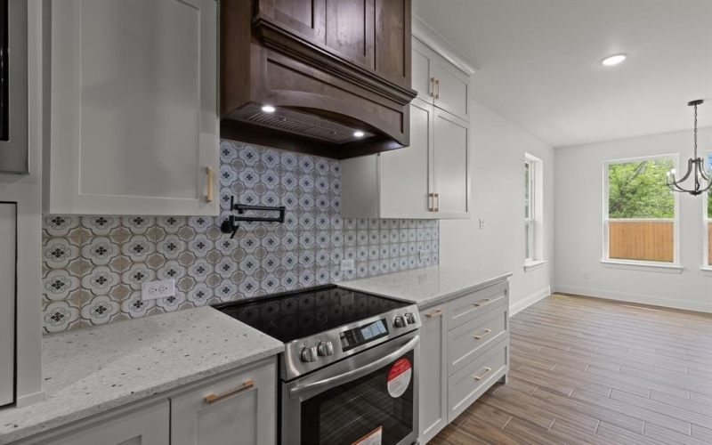 806 Barber Avenue, Cleburne, TX 76031, 3 Bedrooms Bedrooms, ,2 BathroomsBathrooms,Residential,For Sale,806 Barber Avenue,20865603