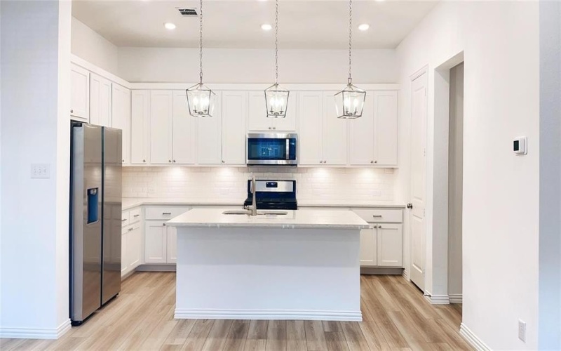 2233 Adena Springs Drive, Allen, TX 75013, 3 Bedrooms Bedrooms, ,2 BathroomsBathrooms,Residential Lease,For Rent,2233 Adena Springs Drive,20865675