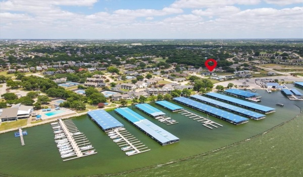 310 Harborview Drive, Rockwall, TX 75032, 4 Bedrooms Bedrooms, ,3 BathroomsBathrooms,Residential,For Sale,310 Harborview Drive,20865849