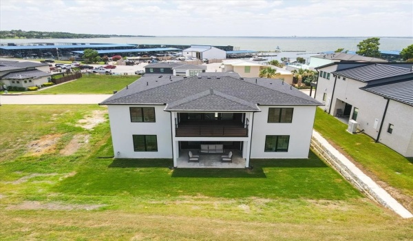 310 Harborview Drive, Rockwall, TX 75032, 4 Bedrooms Bedrooms, ,3 BathroomsBathrooms,Residential,For Sale,310 Harborview Drive,20865849