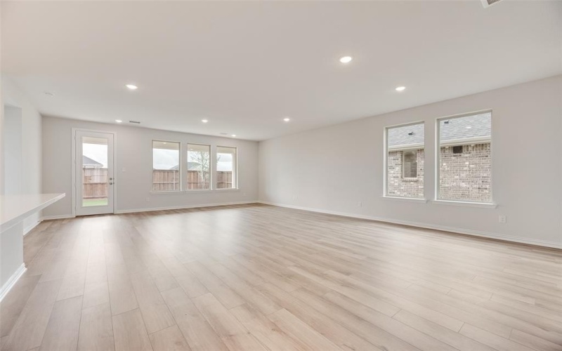 4132 Tarlton Road, Little Elm, TX 75068, 3 Bedrooms Bedrooms, ,2 BathroomsBathrooms,Residential,For Sale,4132 Tarlton Road,20865982