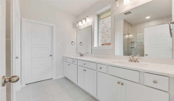 4132 Tarlton Road, Little Elm, TX 75068, 3 Bedrooms Bedrooms, ,2 BathroomsBathrooms,Residential,For Sale,4132 Tarlton Road,20865982