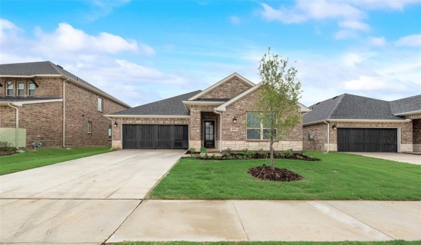 4132 Tarlton Road, Little Elm, TX 75068, 3 Bedrooms Bedrooms, ,2 BathroomsBathrooms,Residential,For Sale,4132 Tarlton Road,20865982