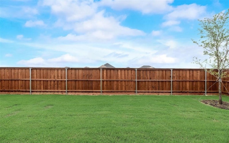 4132 Tarlton Road, Little Elm, TX 75068, 3 Bedrooms Bedrooms, ,2 BathroomsBathrooms,Residential,For Sale,4132 Tarlton Road,20865982