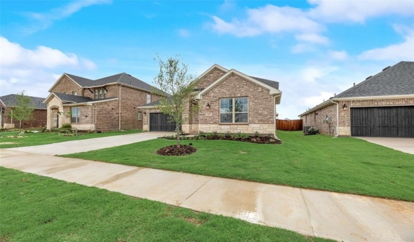 4132 Tarlton Road, Little Elm, TX 75068, 3 Bedrooms Bedrooms, ,2 BathroomsBathrooms,Residential,For Sale,4132 Tarlton Road,20865982