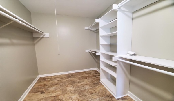 2115 Glenwood Lane #100, Denton, TX 76209, 2 Bedrooms Bedrooms, ,1 BathroomBathrooms,Residential Lease,For Rent,2115 Glenwood Lane,20866017