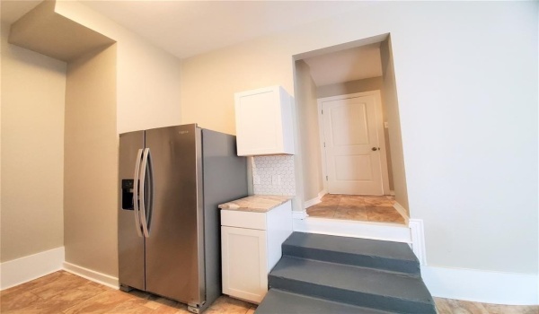 2115 Glenwood Lane #100, Denton, TX 76209, 2 Bedrooms Bedrooms, ,1 BathroomBathrooms,Residential Lease,For Rent,2115 Glenwood Lane,20866017