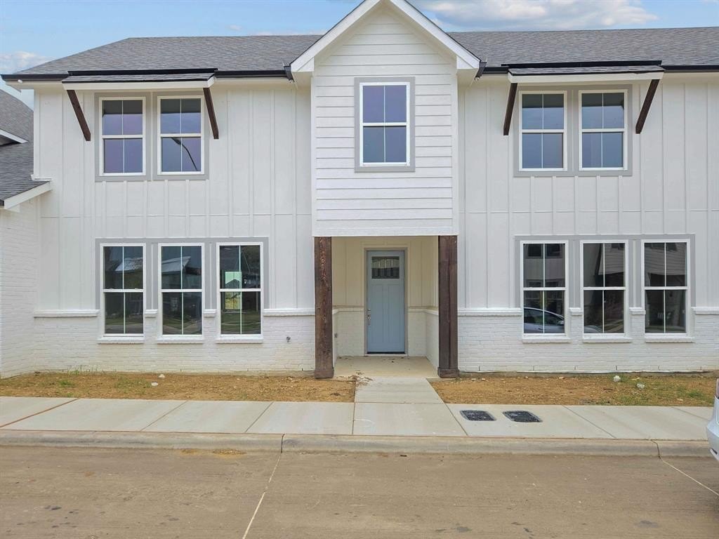 9569 Thorncrown Lane, Fort Worth, TX 76179, 3 Bedrooms Bedrooms, ,2 BathroomsBathrooms,Residential,For Sale,9569 Thorncrown Lane,20866178