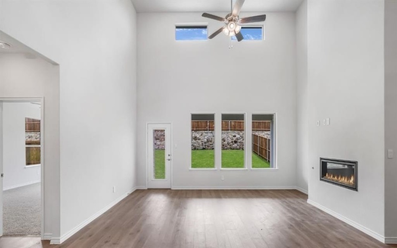 9209 Cessna Ave., McKinney, TX 75071, 5 Bedrooms Bedrooms, ,3 BathroomsBathrooms,Residential,For Sale,9209 Cessna Ave.,20866309