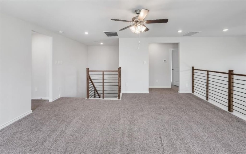 9209 Cessna Ave., McKinney, TX 75071, 5 Bedrooms Bedrooms, ,3 BathroomsBathrooms,Residential,For Sale,9209 Cessna Ave.,20866309