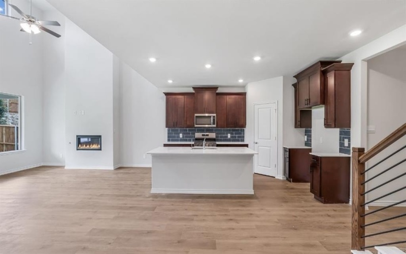 9209 Cessna Ave., McKinney, TX 75071, 5 Bedrooms Bedrooms, ,3 BathroomsBathrooms,Residential,For Sale,9209 Cessna Ave.,20866309