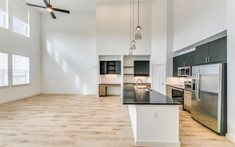512 N Ewing Avenue #403, Dallas, TX 75203, 1 Dormitorio Habitaciones , ,1 BañoBaños,Residential Lease,En Alquiler,512 N Ewing Avenue,20866820