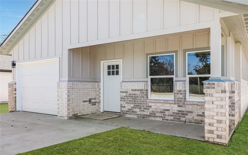 4035 Lake Street, Greenville, TX 75401, 3 Bedrooms Bedrooms, ,2 BathroomsBathrooms,Residential,For Sale,4035 Lake Street,20869053
