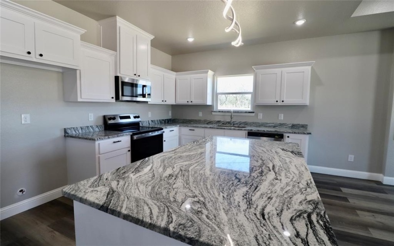 4045 Lake Street, Greenville, TX 75401, 3 Bedrooms Bedrooms, ,2 BathroomsBathrooms,Residential,For Sale,4045 Lake Street,20869062