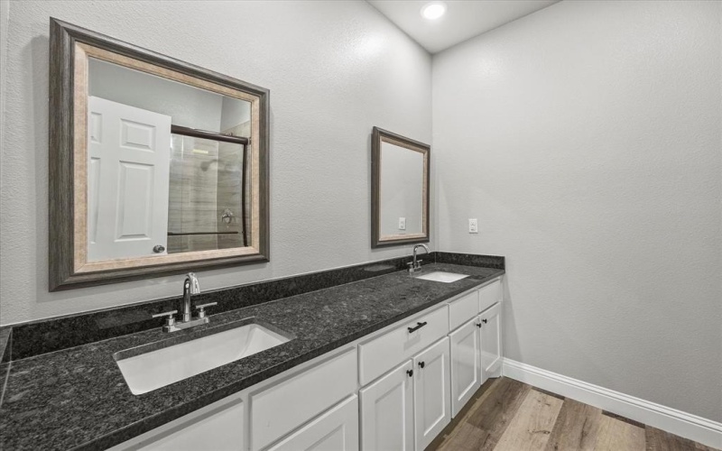 4045 Lake Street, Greenville, TX 75401, 3 Bedrooms Bedrooms, ,2 BathroomsBathrooms,Residential,For Sale,4045 Lake Street,20869062
