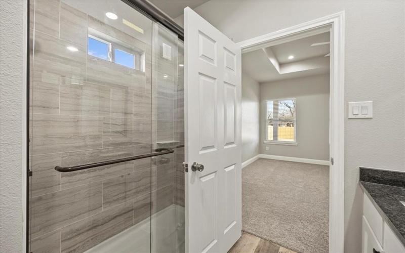 4045 Lake Street, Greenville, TX 75401, 3 Bedrooms Bedrooms, ,2 BathroomsBathrooms,Residential,For Sale,4045 Lake Street,20869062
