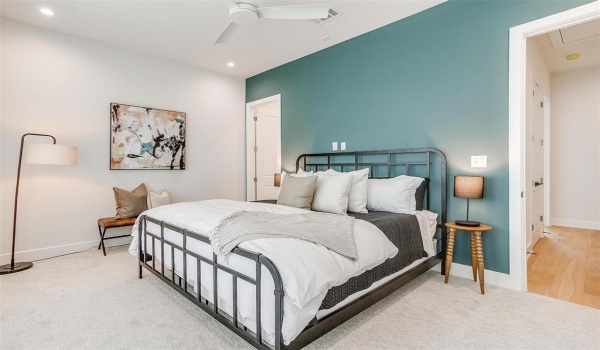 130 S Cooper Street, Arlington, TX 76013, 2 Habitaciones Habitaciones , ,2 BañosBaños,Residential,En Venta,130 S Cooper Street,20869239