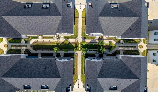 130 S Cooper Street, Arlington, TX 76013, 2 Habitaciones Habitaciones , ,2 BañosBaños,Residential,En Venta,130 S Cooper Street,20869239