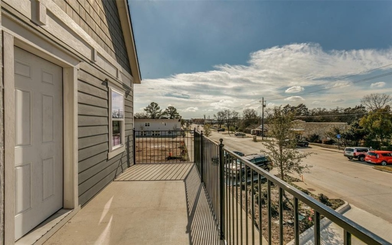 560 S Coppell Road #E, Coppell, TX 75019, ,Commercial Sale,For Sale,560 S Coppell Road,20869249