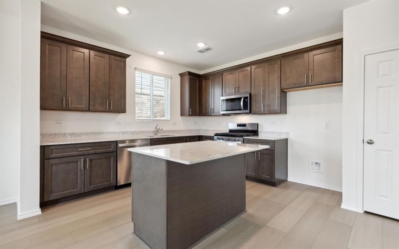 2512 Castlebar Drive, Lowry Crossing, TX 75407, 4 Bedrooms Bedrooms, ,3 BathroomsBathrooms,Residential,For Sale,2512 Castlebar Drive,20869321