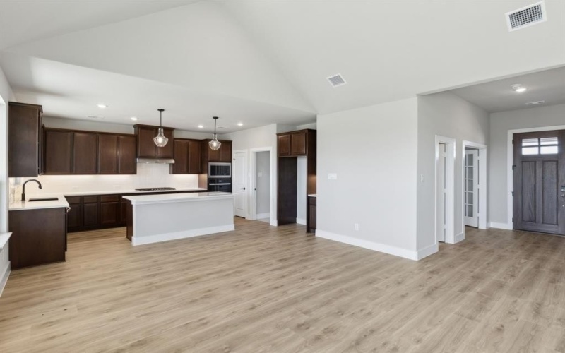 4520 Cowboss Road, Waxahachie, TX 75165, 3 Bedrooms Bedrooms, ,2 BathroomsBathrooms,Residential,For Sale,4520 Cowboss Road,20869389