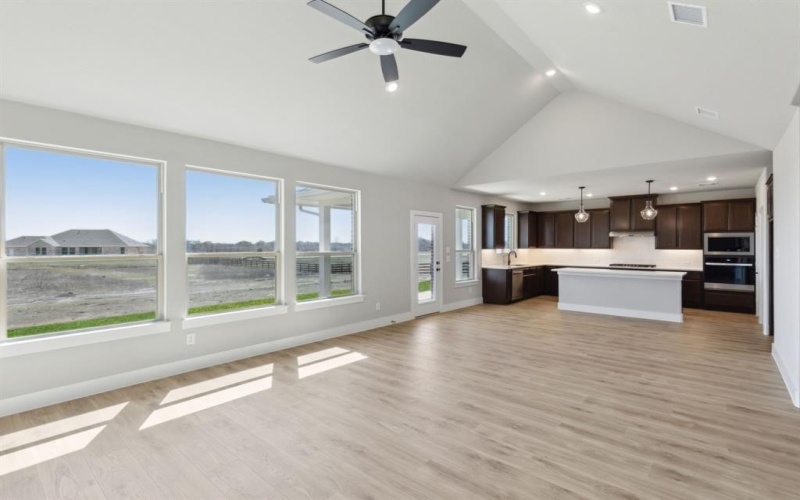 4520 Cowboss Road, Waxahachie, TX 75165, 3 Bedrooms Bedrooms, ,2 BathroomsBathrooms,Residential,For Sale,4520 Cowboss Road,20869389