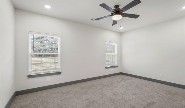 908 Layne, Denison, TX 75020, 3 Bedrooms Bedrooms, ,2 BathroomsBathrooms,Residential,For Sale,908 Layne,20869404