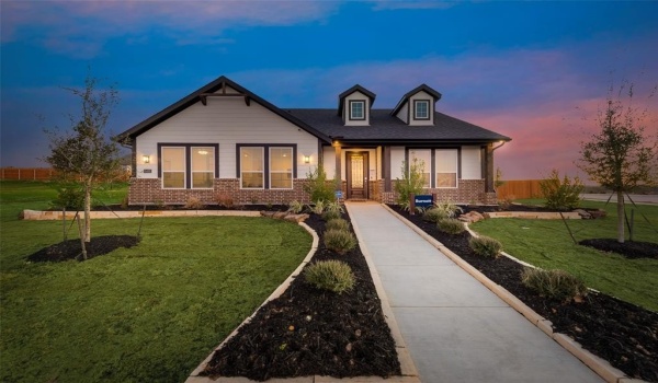1400 Cedar Trail, Azle, TX 76020, 4 Bedrooms Bedrooms, ,2 BathroomsBathrooms,Residential,For Sale,1400 Cedar Trail,20869582
