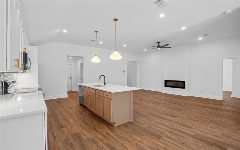 115 N Normandale Street, White Settlement, TX 76108, 4 Bedrooms Bedrooms, ,2 BathroomsBathrooms,Residential,For Sale,115 N Normandale Street,20869625