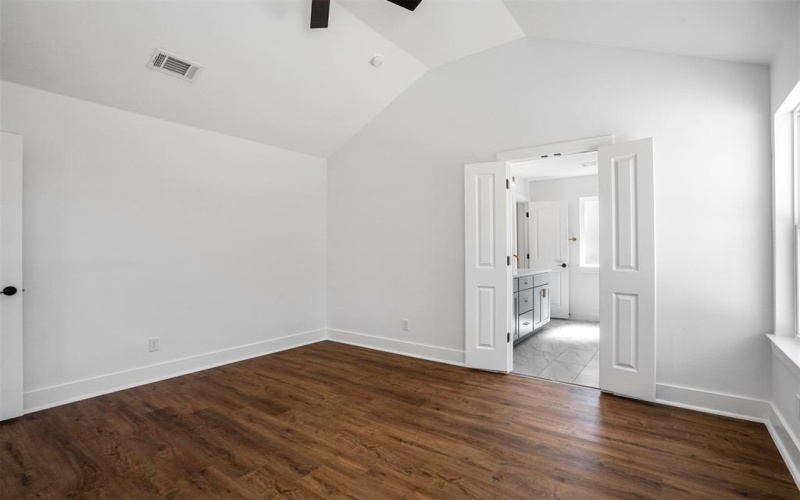 115 N Normandale Street, White Settlement, TX 76108, 4 Bedrooms Bedrooms, ,2 BathroomsBathrooms,Residential,For Sale,115 N Normandale Street,20869625