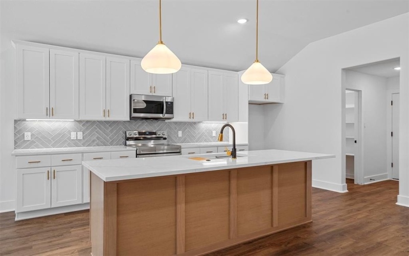 115 N Normandale Street, White Settlement, TX 76108, 4 Bedrooms Bedrooms, ,2 BathroomsBathrooms,Residential,For Sale,115 N Normandale Street,20869625