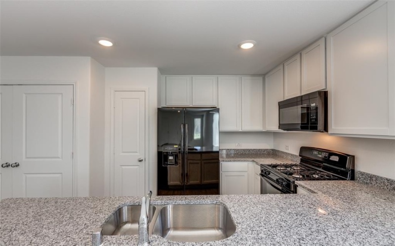 12020 Arabian Road, Providence Village, TX 76227, 3 Bedrooms Bedrooms, ,2 BathroomsBathrooms,Residential,For Sale,12020 Arabian Road,20867251