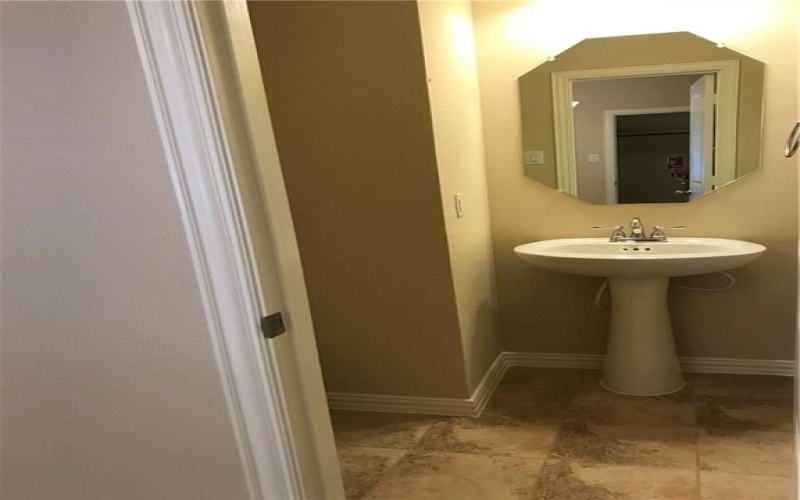 2526 Tye Lane, Lewisville, TX 75056, 3 Habitaciones Habitaciones , ,2 BañosBaños,Residential Lease,En Alquiler,2526 Tye Lane,20867280