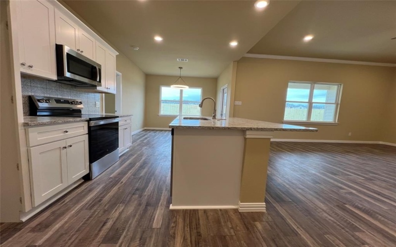109 Cooper Drive, Cleburne, TX 76031, 4 Bedrooms Bedrooms, ,2 BathroomsBathrooms,Residential,For Sale,109 Cooper Drive,20869748