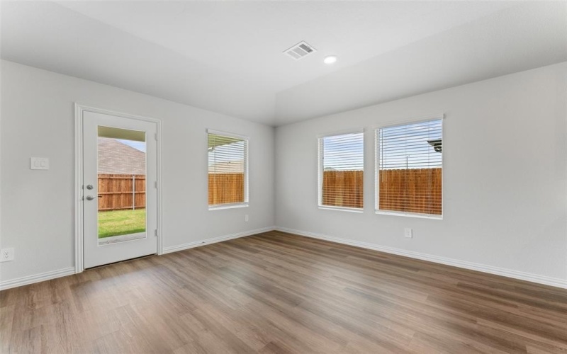 240 Sugarlands Drive, Greenville, TX 75402, 4 Bedrooms Bedrooms, ,3 BathroomsBathrooms,Residential,For Sale,240 Sugarlands Drive,20869762