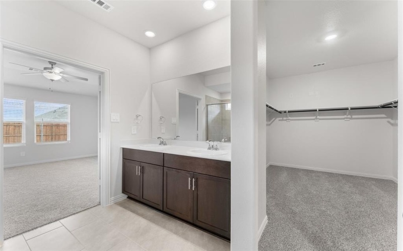 240 Sugarlands Drive, Greenville, TX 75402, 4 Bedrooms Bedrooms, ,3 BathroomsBathrooms,Residential,For Sale,240 Sugarlands Drive,20869762