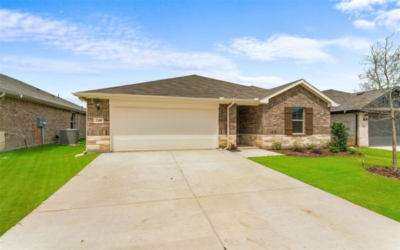 240 Sugarlands Drive, Greenville, TX 75402, 4 Bedrooms Bedrooms, ,3 BathroomsBathrooms,Residential,For Sale,240 Sugarlands Drive,20869762