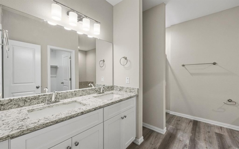 4702 Delano Street, Greenville, TX 75401, 4 Bedrooms Bedrooms, ,3 BathroomsBathrooms,Residential,For Sale,4702 Delano Street,20867318
