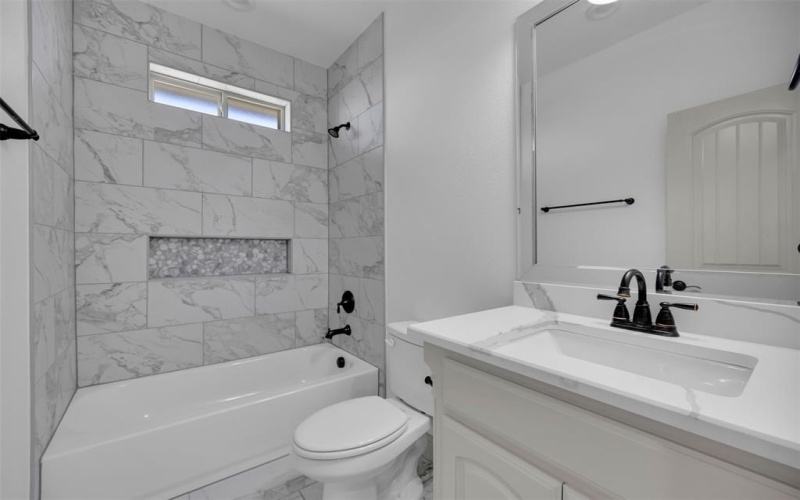 1000 James Donald Lane, Glenn Heights, TX 75154, 4 Habitaciones Habitaciones , ,2 BañosBaños,Residential,En Venta,1000 James Donald Lane,20869857