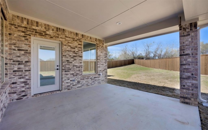 1000 James Donald Lane, Glenn Heights, TX 75154, 4 Habitaciones Habitaciones , ,2 BañosBaños,Residential,En Venta,1000 James Donald Lane,20869857
