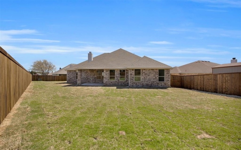 1000 James Donald Lane, Glenn Heights, TX 75154, 4 Habitaciones Habitaciones , ,2 BañosBaños,Residential,En Venta,1000 James Donald Lane,20869857